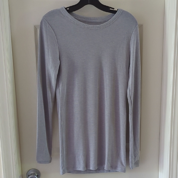 Goodfellow & Co Other - Goodfellow & Co. Long Sleeve Tee - Light Gray